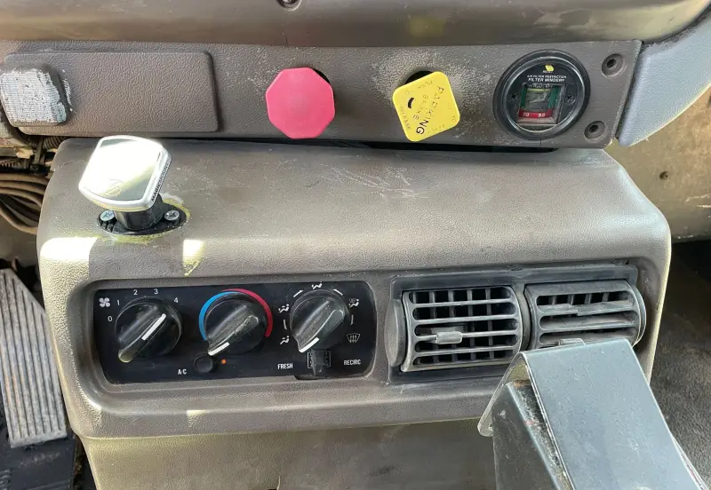 2007 Mack CXN612 photo 26