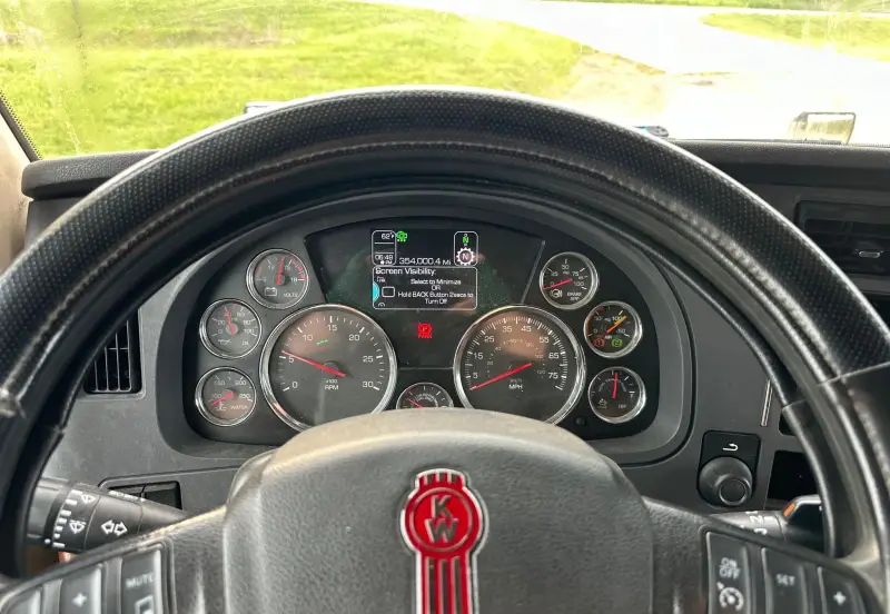 2021 Kenworth T680 photo 27
