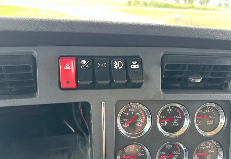 2021 Kenworth T680 photo 35