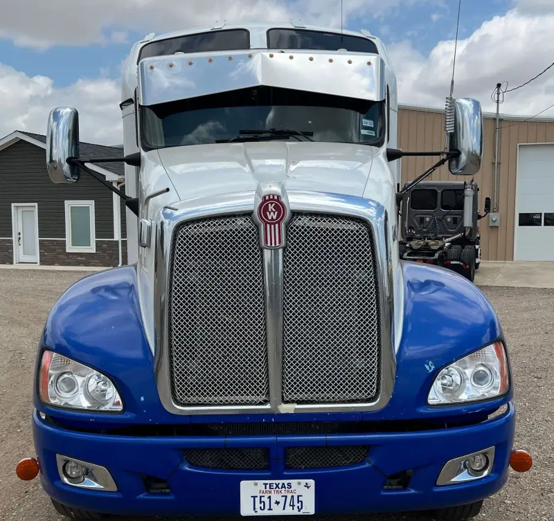 2012 Kenworth T660 photo 2