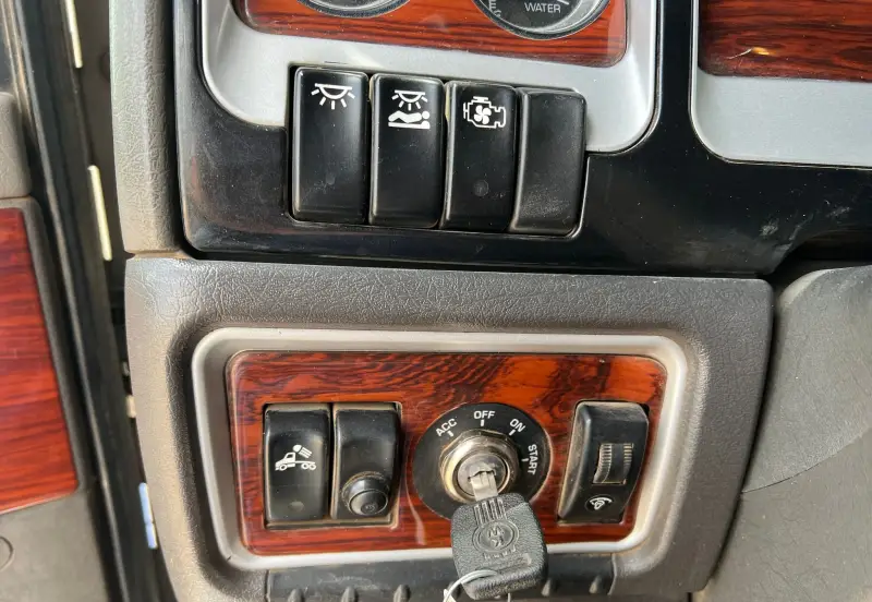 2012 Kenworth T660 photo 33