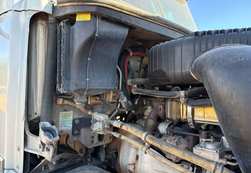 2013 Freightliner Coronado photo 58