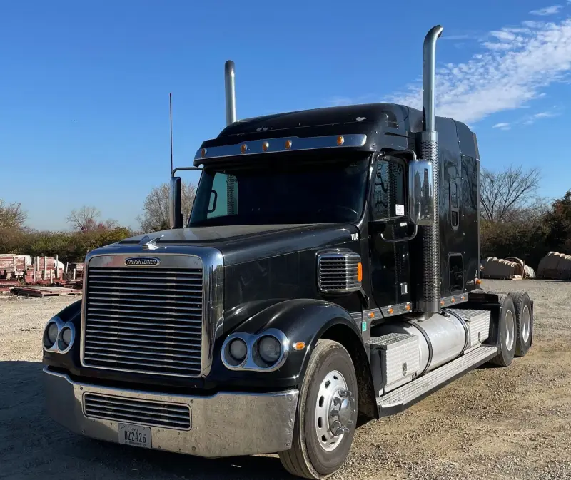2016 Freightliner Coronado photo 1