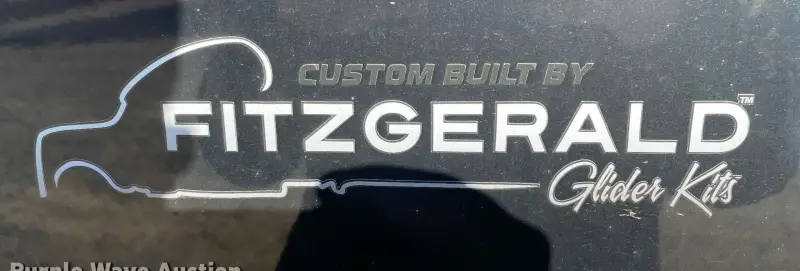 2016 Freightliner Coronado photo 11