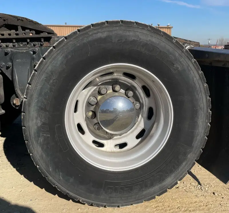 2016 Freightliner Coronado photo 79