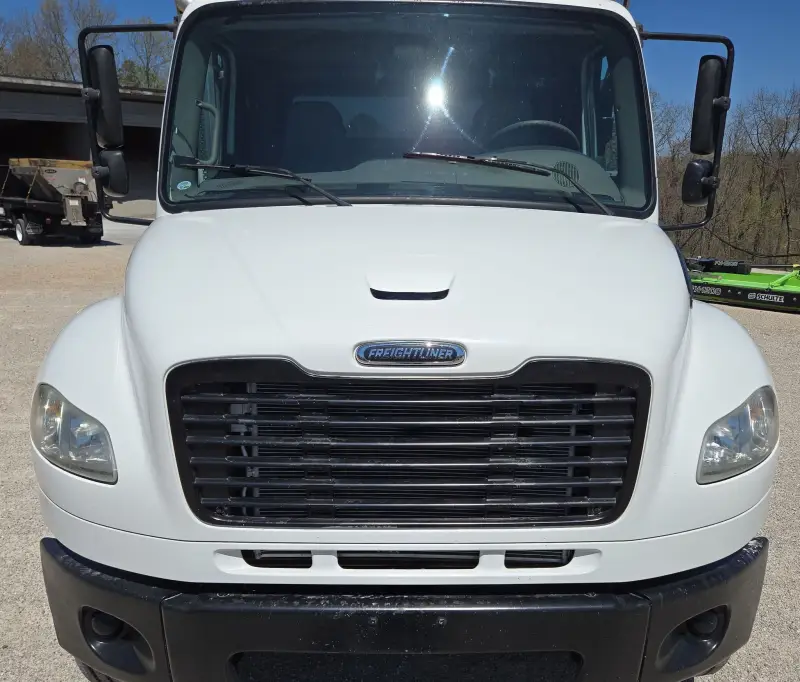 2006 Freightliner Business Class M2 photo 83