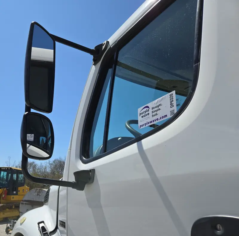 2006 Freightliner Business Class M2 photo 92