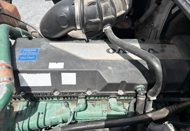 2020 Volvo VNL photo 64