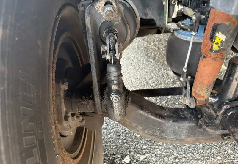 2014 Volvo VNL770 photo 87