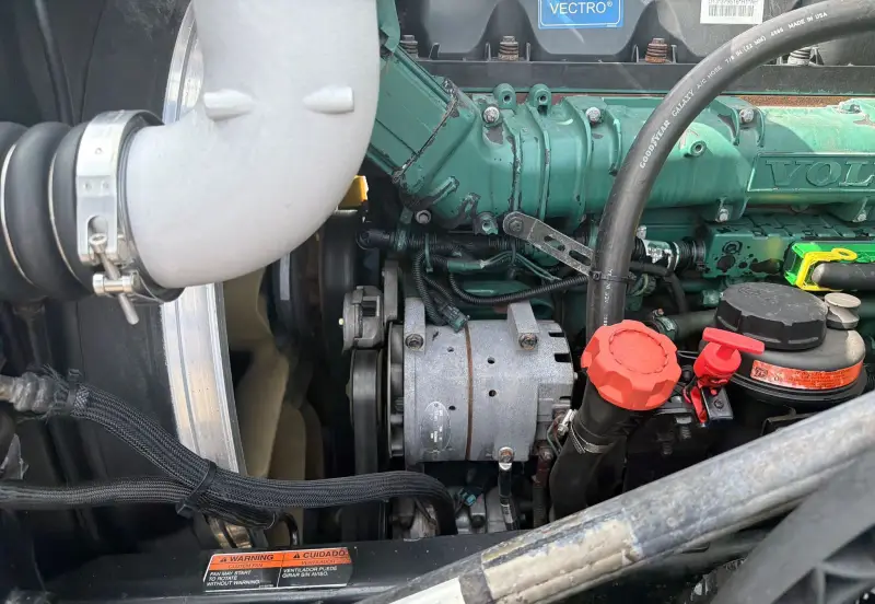 2014 Volvo VNL770 photo 68