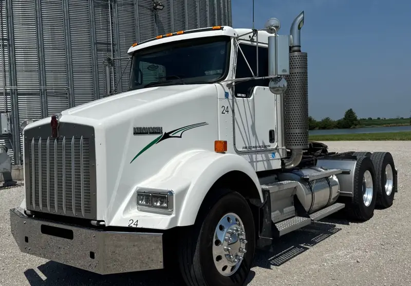 2007 Kenworth T800 photo 1