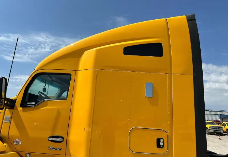 2022 Kenworth T680 photo 9