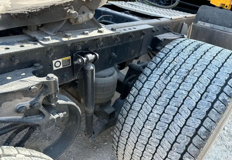 2022 Kenworth T680 photo 33