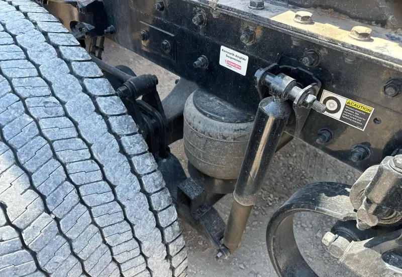 2022 Kenworth T680 photo 29