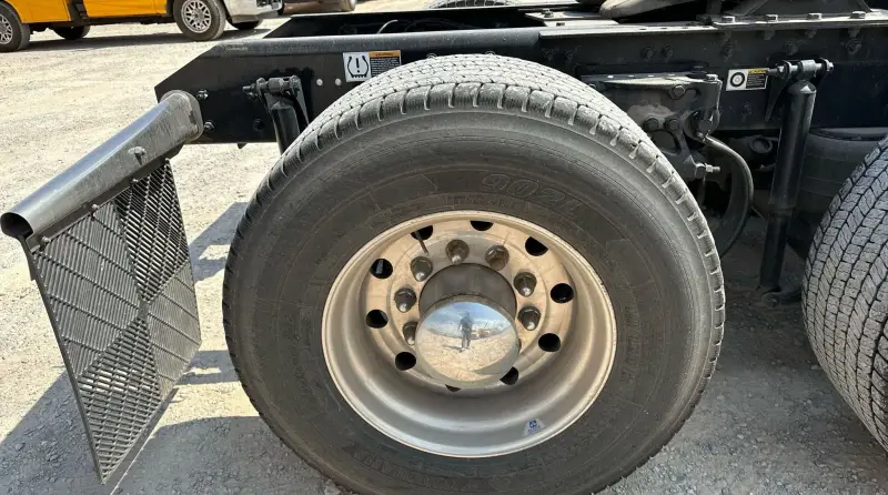 2022 Kenworth T680 photo 54