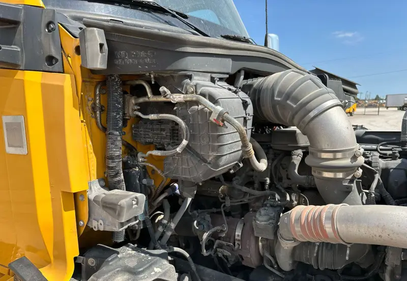 2022 Kenworth T680 photo 42