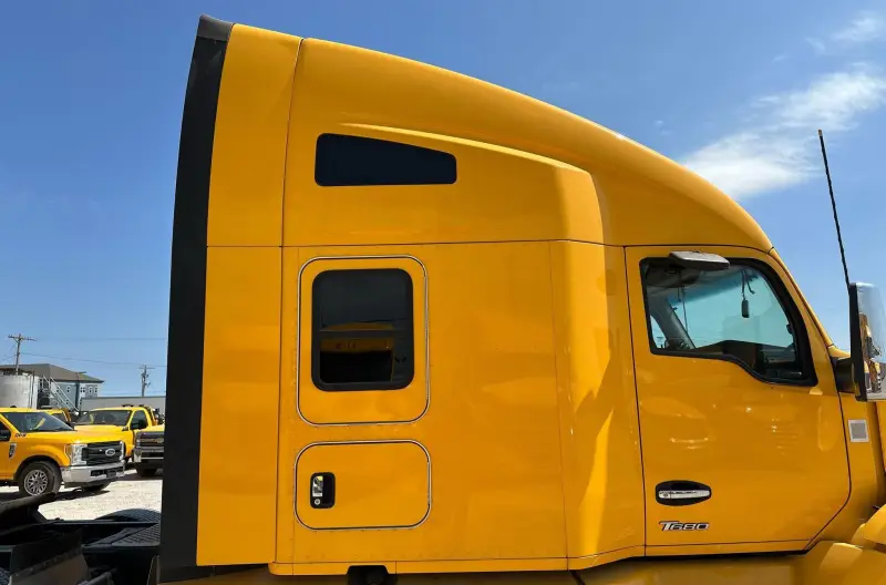 2022 Kenworth T680 photo 21