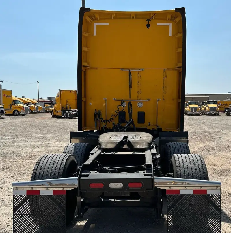 2022 Kenworth T680 photo 6