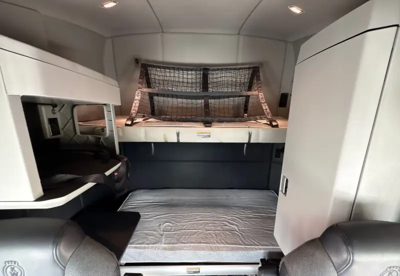 2022 Kenworth T680 photo 58