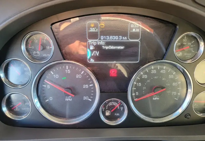 2015 Kenworth T680 photo 20