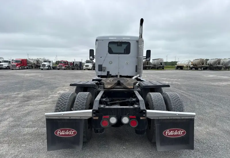 2016 Kenworth T680 photo 6