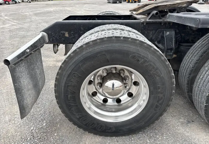 2016 Kenworth T680 photo 76