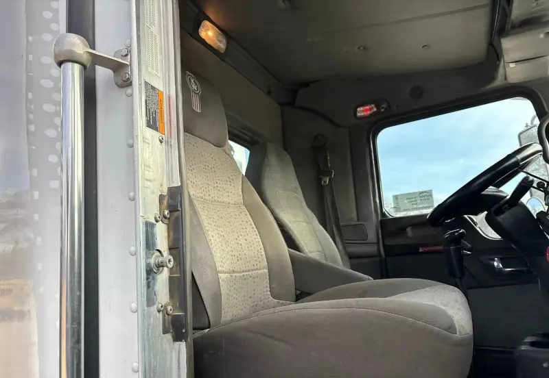 2013 Kenworth T800 photo 60