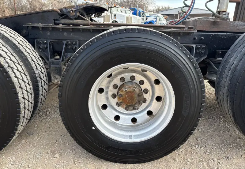 2013 Kenworth T800 photo 88