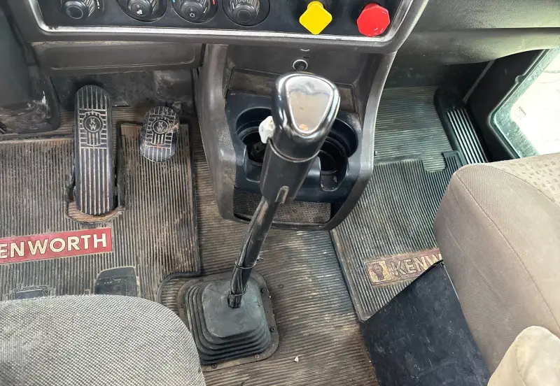 2013 Kenworth T800 photo 55