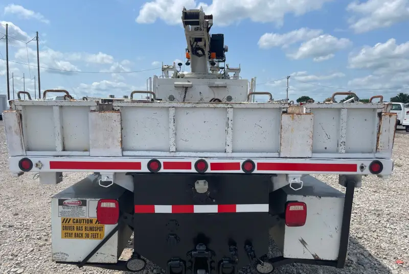 2012 Freightliner 114SD photo 6