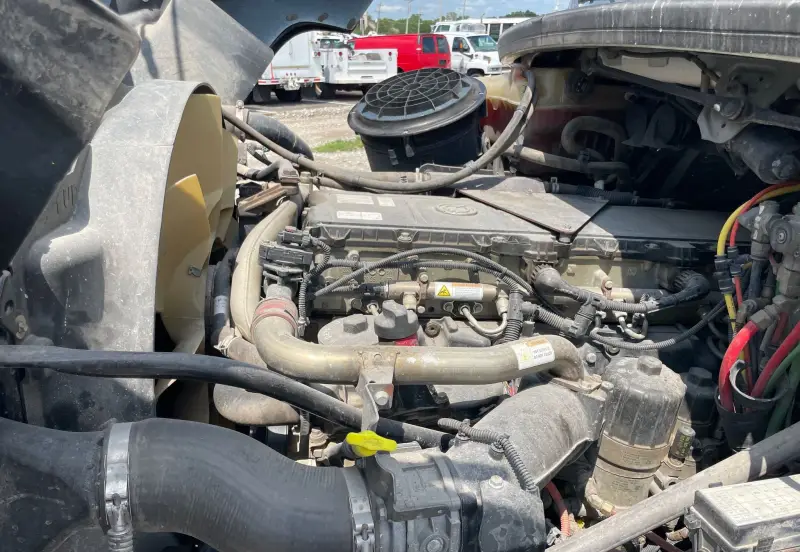 2012 Freightliner 114SD photo 60