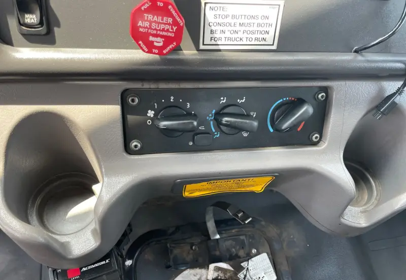 2012 Freightliner 114SD photo 51