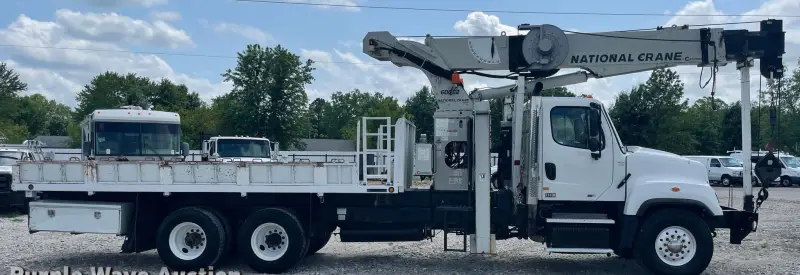2012 Freightliner 114SD photo 4