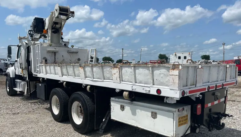 2012 Freightliner 114SD photo 7