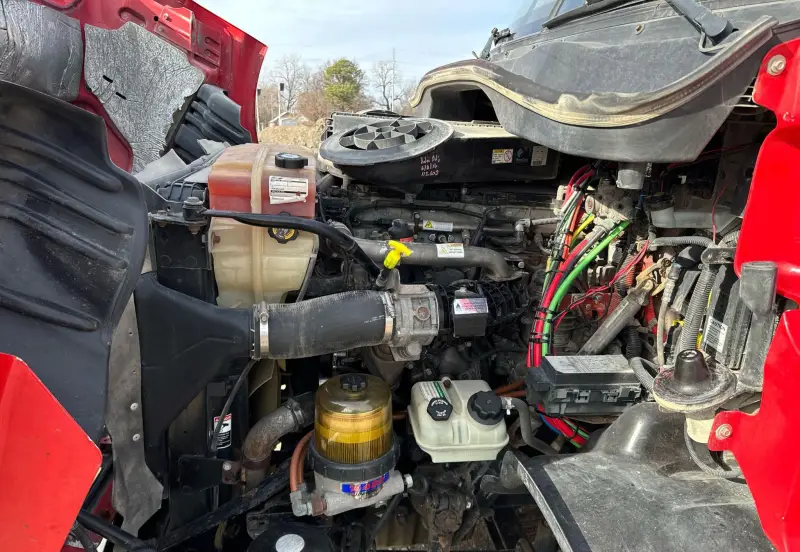 2015 Freightliner Cascadia photo 40