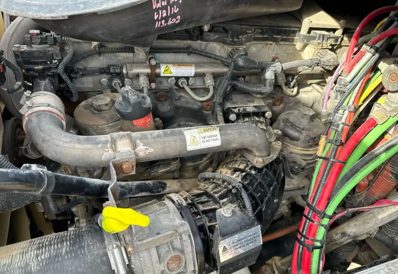 2015 Freightliner Cascadia photo 46