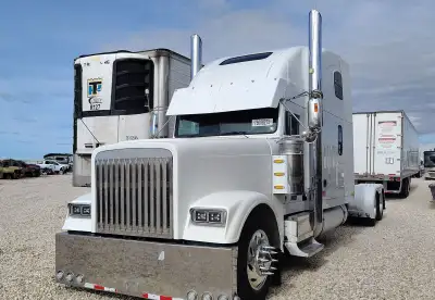 2005 Freightliner FLD