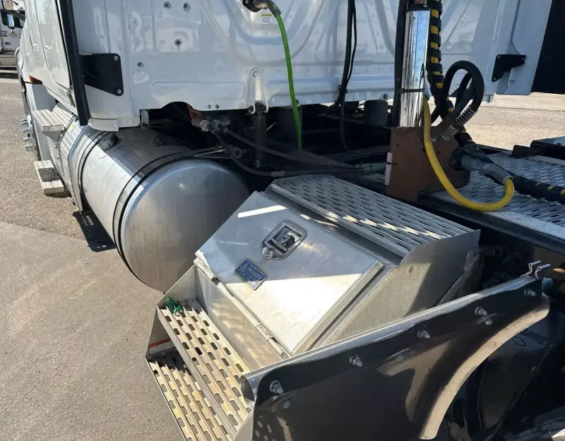 2019 Freightliner Cascadia photo 37