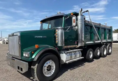 2001 Western Star 4900