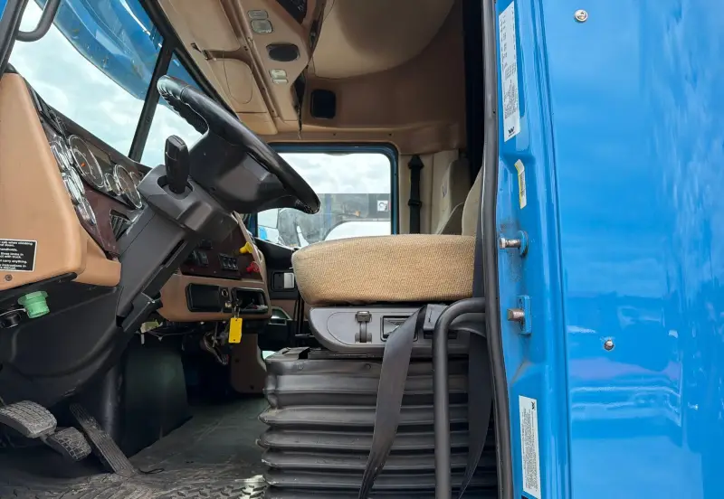2019 Western Star 5700XE photo 23