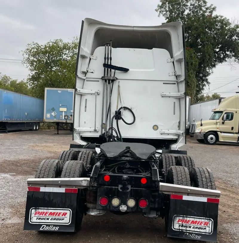 2016 Western Star 5700XE photo 6