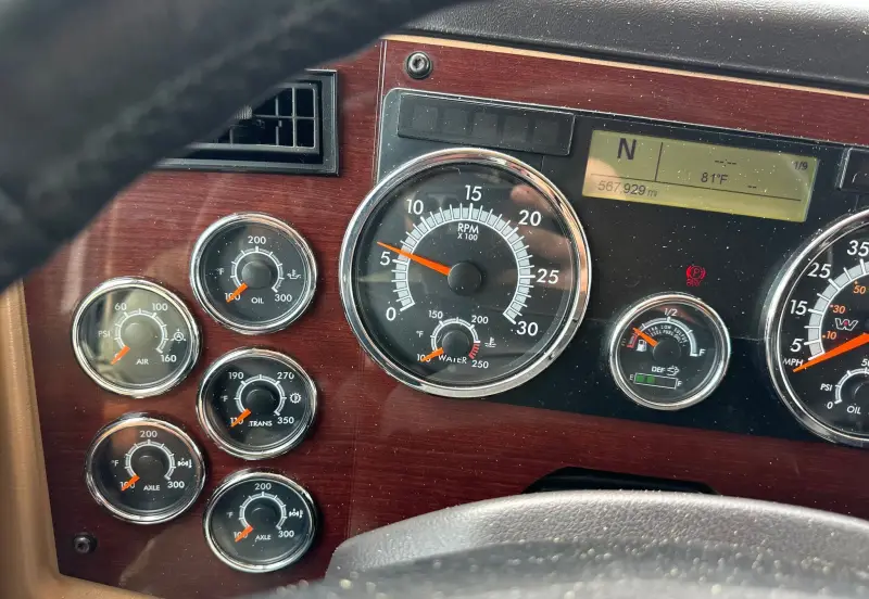 2020 Western Star 5700XE photo 21