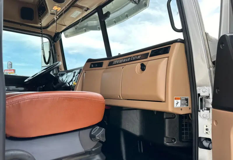 2020 Western Star 5700XE photo 40