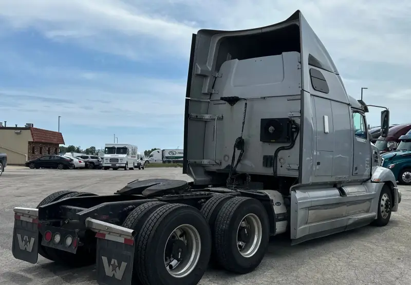 2020 Western Star 5700XE photo 5