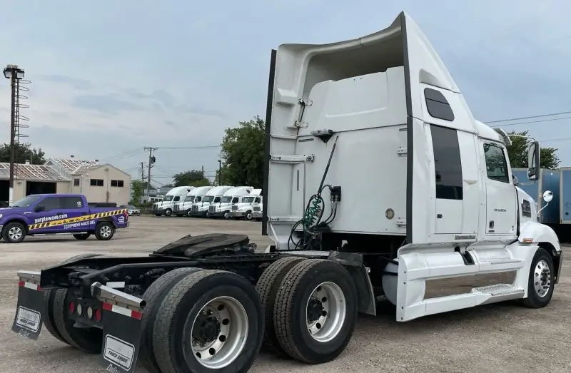 2016 Western Star 5700XE photo 5