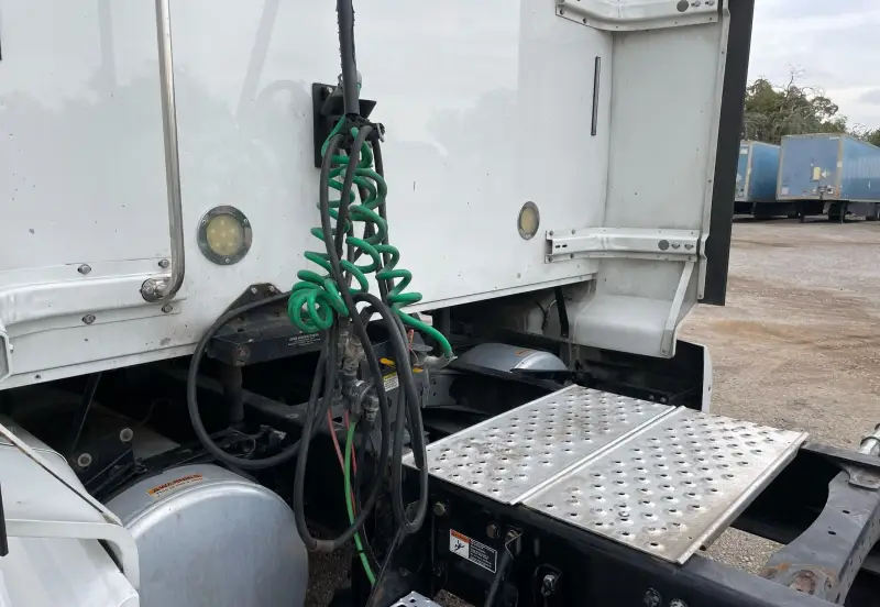 2016 Western Star 5700XE photo 9