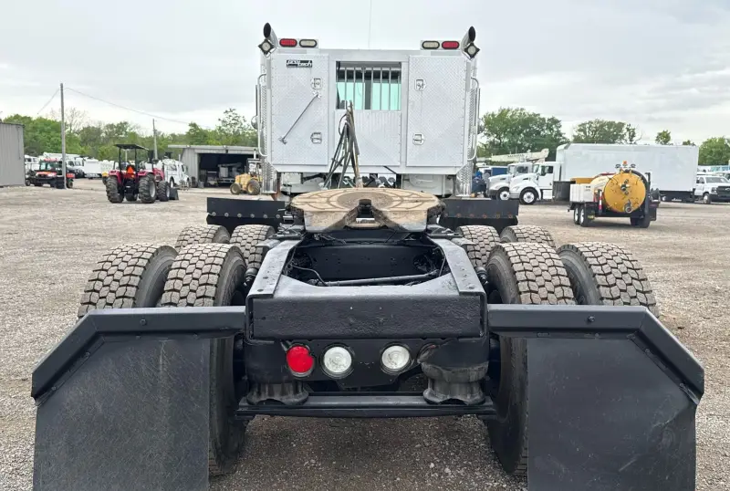 2012 Western Star 4900 Conventional photo 6