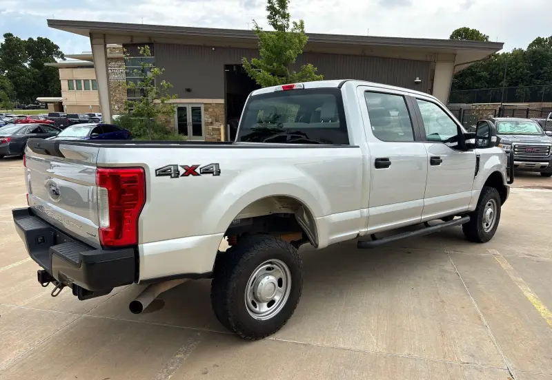 2019 Ford F250 Super Duty photo 5