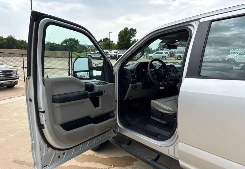 2019 Ford F250 Super Duty photo 28