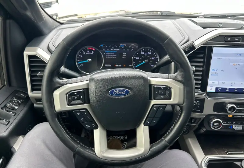 2022 Ford F250 Super Duty photo 25